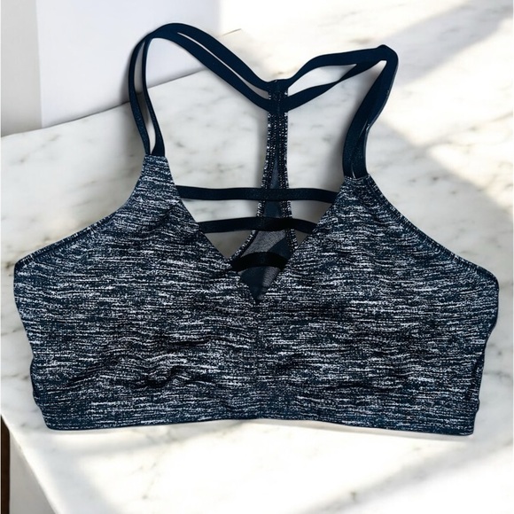 Victoria's Secret Sports Bra VSX Sport Gray Medium Strappy Racerback Padded - Picture 1 of 4